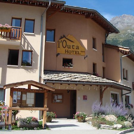 Hotel Restaurant L'Outa แตร์มิญอง ภายนอก รูปภาพ