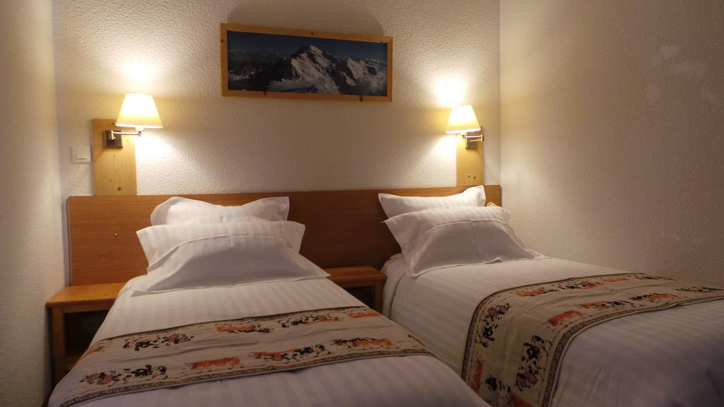 Hotel Restaurant L'Outa แตร์มิญอง ภายนอก รูปภาพ